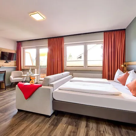 Hotel Aura-hotel 3*
