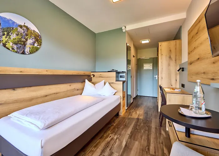 酒店 Aura-hotel 3*