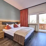 Aura-hotel Saulgrub Hotel 3*