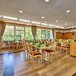 Aura-hotel Saulgrub Hotel 3*