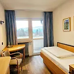Aura-hotel Saulgrub Hotel