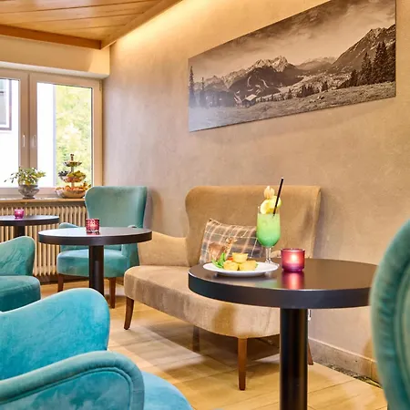 Aura-hotel Saulgrub 3*