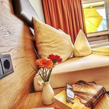 Aura-hotel 酒店 3*